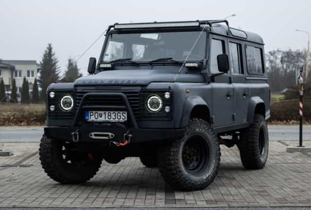 Land Rover Defender 110 SW, 90kW, (2007)