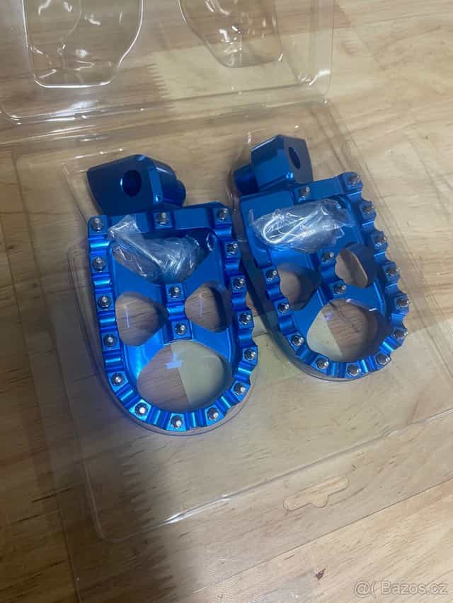 Nové stupačky Husqvarna /KTM TE,TC,EXC,SX 2000/2011