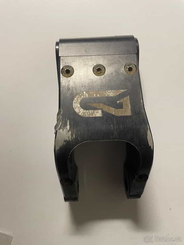 Husqvarna kryt přepákování