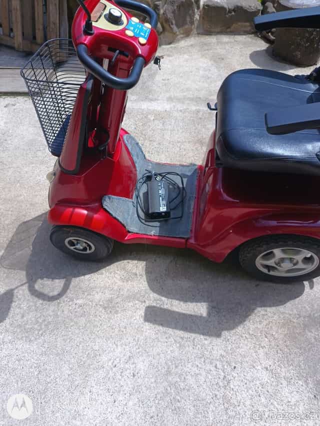 Elektrická čtyřkolka