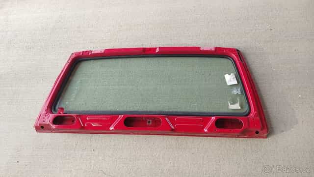 Suzuki Samurai SJ413 – Rám čelního skla červený