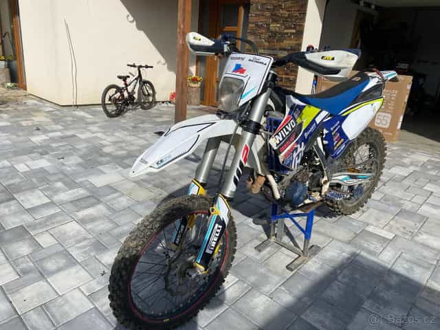 Prodám nebo vyměním Husqvarnu FC 350, rok 2016.