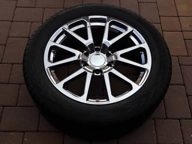 20" Alu kola = 6x139,7 = CHEVROLET EXPRESS SAVANA