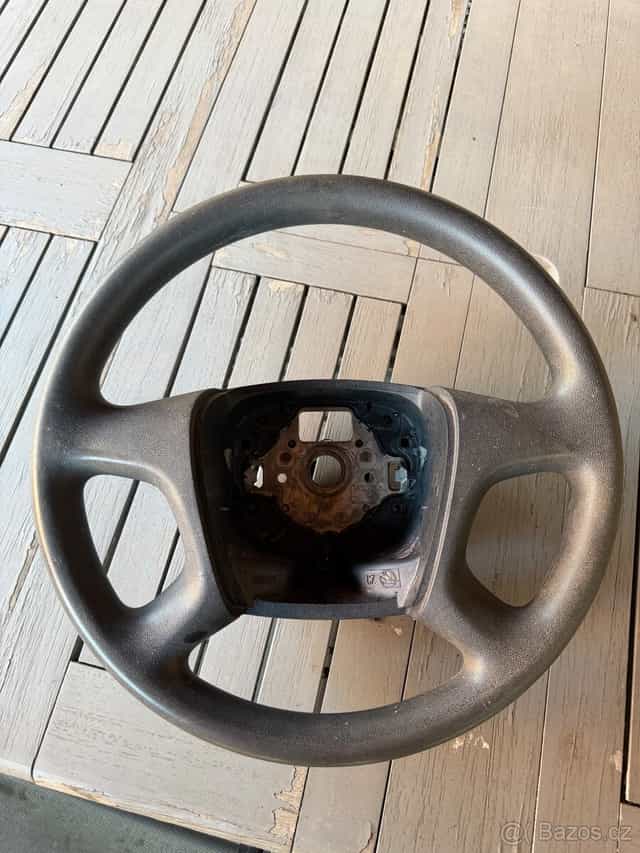 Volant Škoda Fabia 2, Octavia 2, Roomster, Yeti, Superb