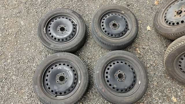 136. sada letní kola 205/55 r16 5x108 Ford