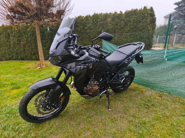 Honda CRF 1100 L Africa Twin (2023) jako nová, 16 tis.km