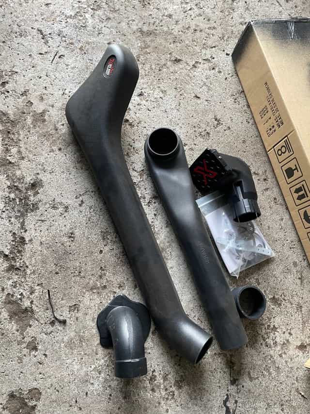 Šnorchl Nissan Patrol Y61 3.0