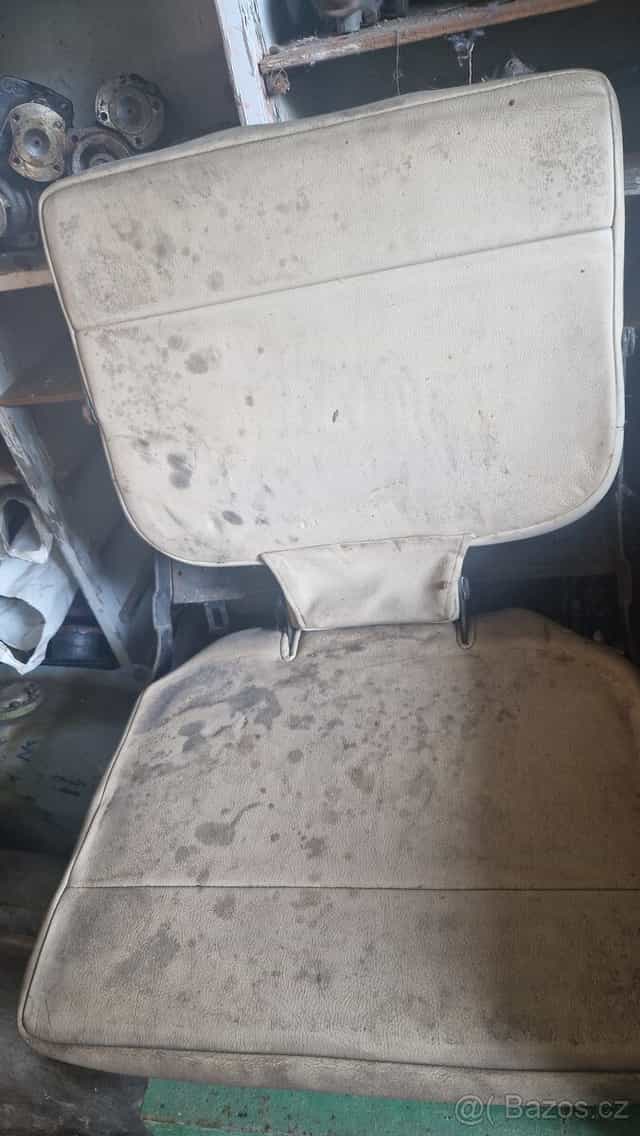 Land Rover Discovery 1 - 6. a 7. sedadlo do kufru