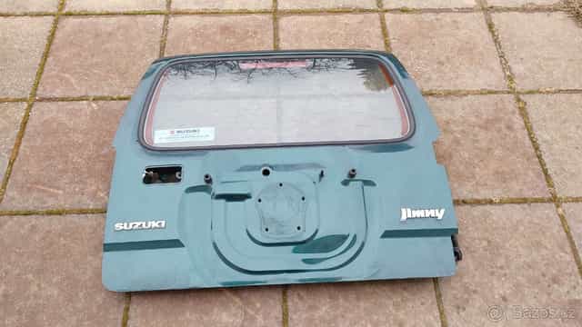 Suzuki Jimny – Dveře kufru celoplech zelené