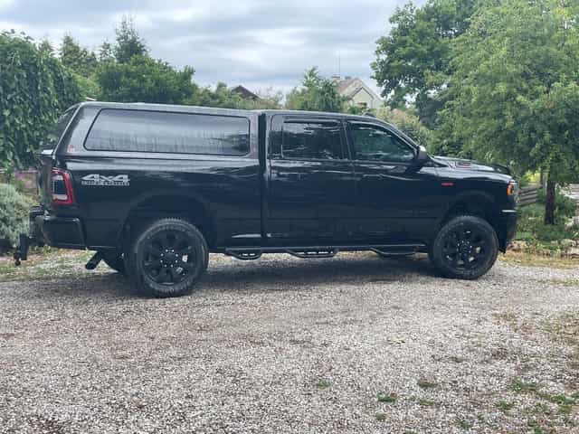 Dodge ram 2500 power wagon