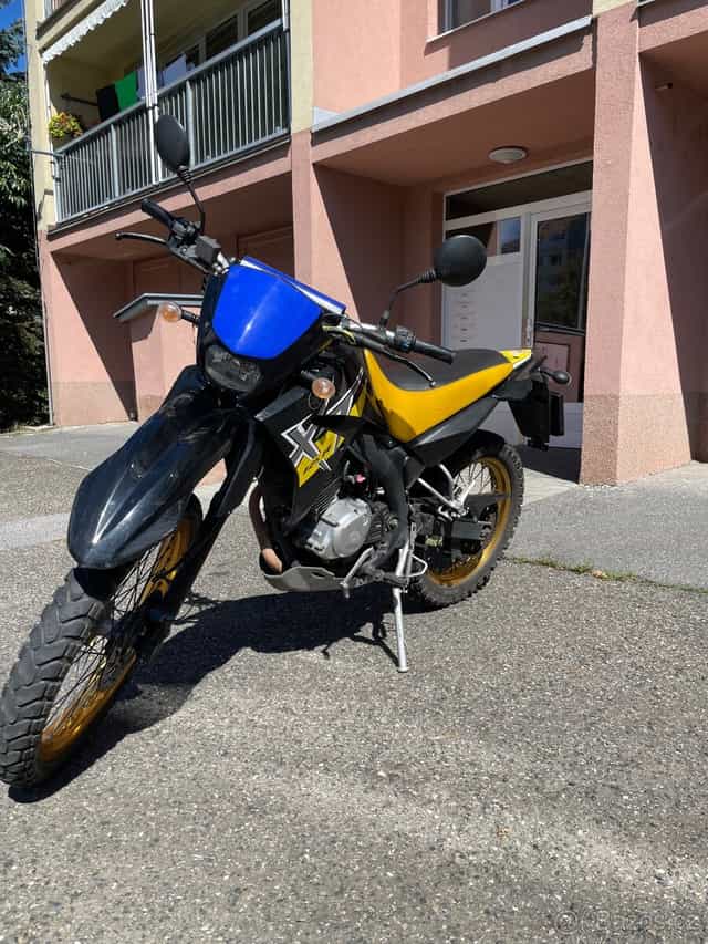 Yamaha xt 125r