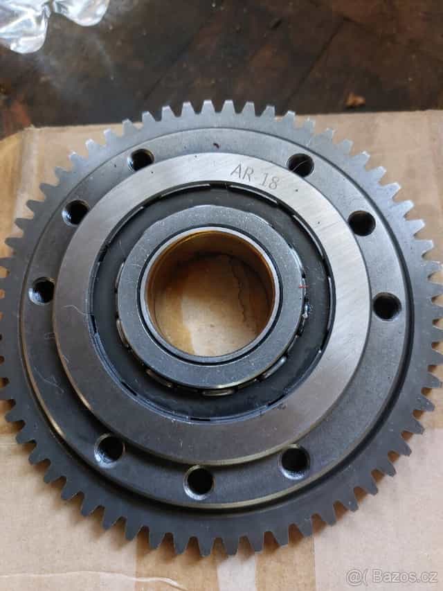 Volnoběžka Aprilia Pegaso 650 i.e.