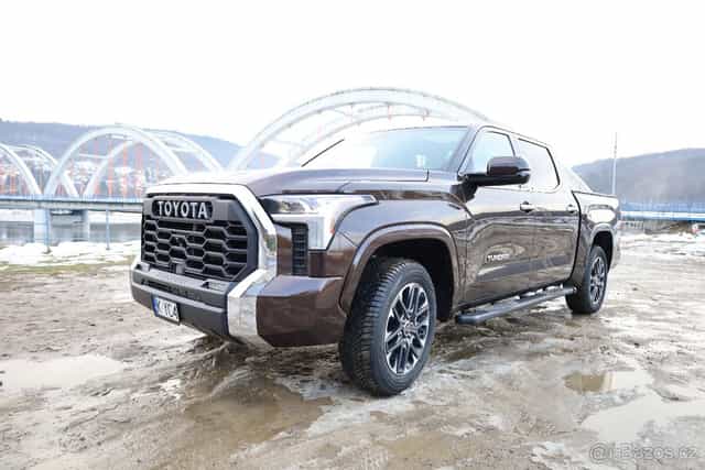 Toyota Tundra