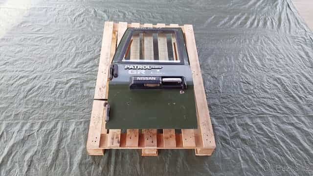 Nissan Patrol GR Y60 – Zadni dveře levé