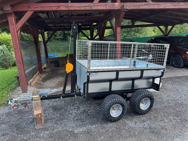 Vozík za čtyřkolku s doklady a spz