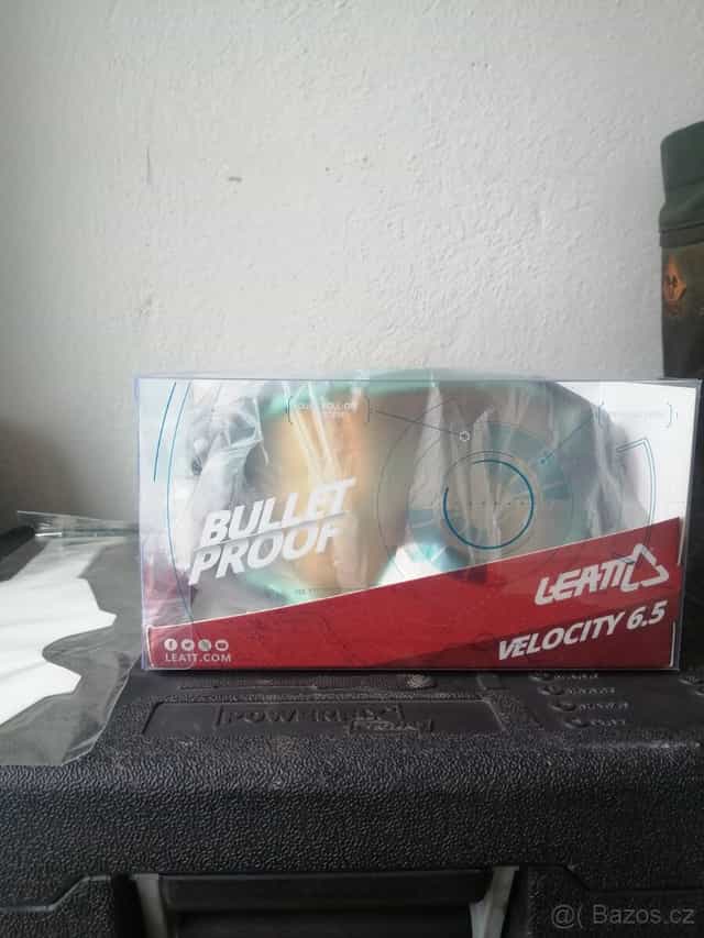 Prodam mx  bryle leatt 6.5 plus nahrd. Slidy