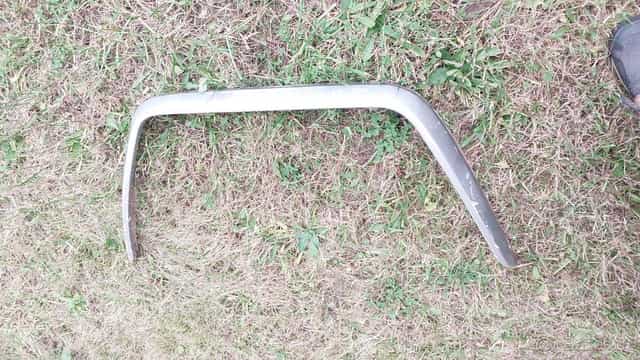 Nissan Patrol Španěl – LEM BLATNÍKU LZ 3DV