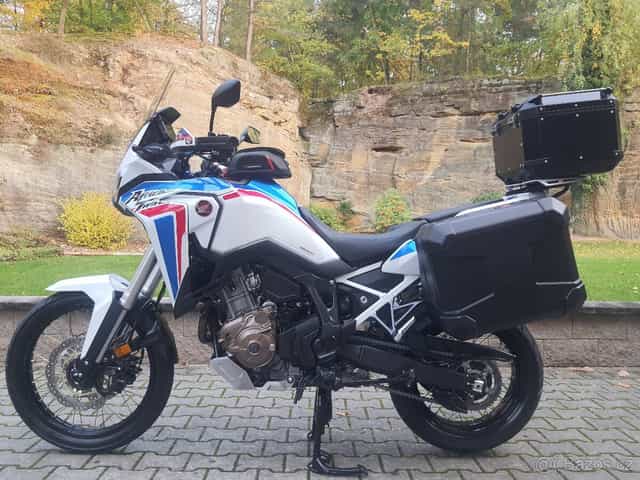 CRF 1100 L Africa Twin DCT - TOP STAV 8000 KM