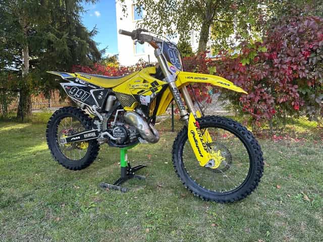 Suzuki RM 125 2t