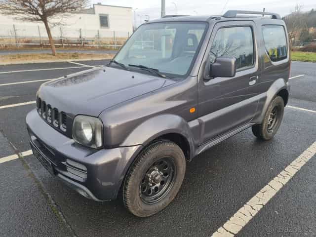 Suzuki Jimny 1.3 16V 4x4, 63kW, 8/2010, nová STK