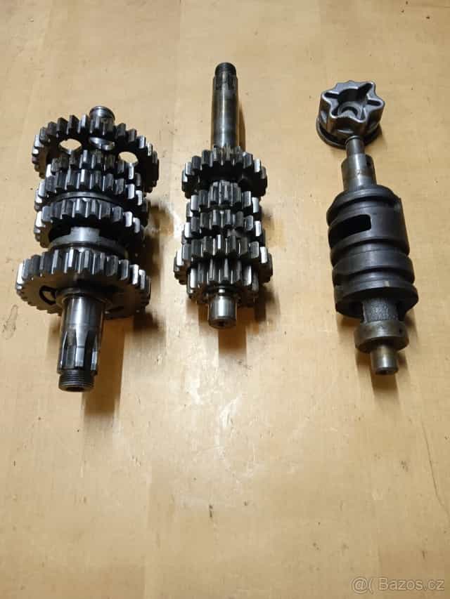 Yamaha YZ 125-převodovka 6-rychl.