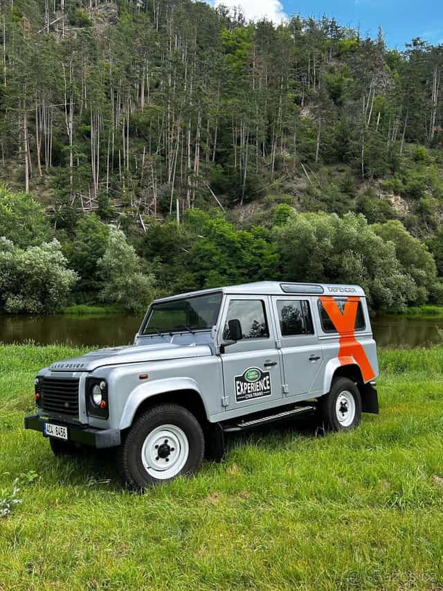 Land Rover Defender 110 STW