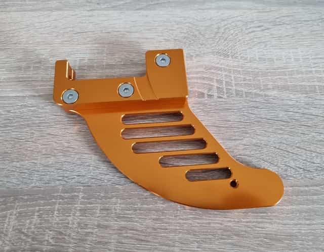 Prodám chránič zadního brzdového kotouče