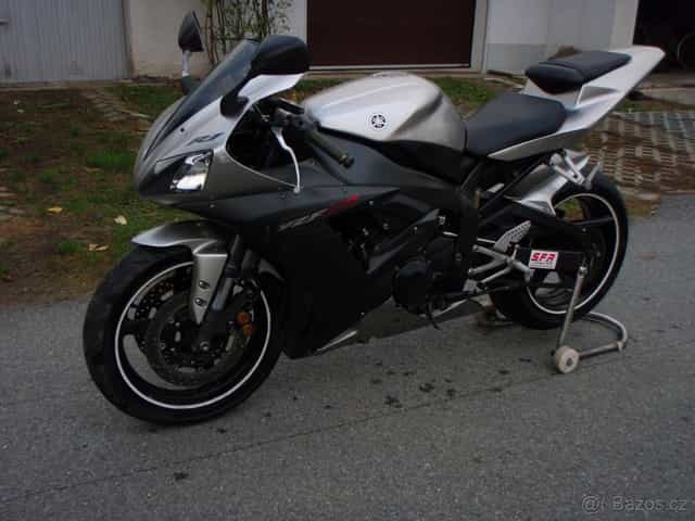 Rozprodam dily yamaha YZF R1,r.v. 2003