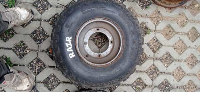 Kola MAXXIS RAZR AT 23x7-10