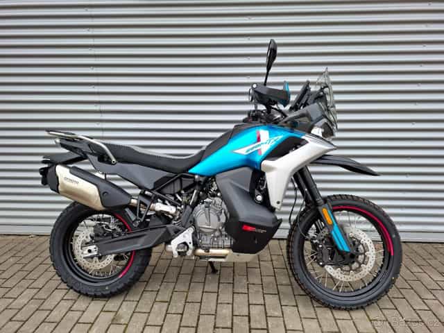 CFMOTO 800MT-X (MODRÁ, AKCE)