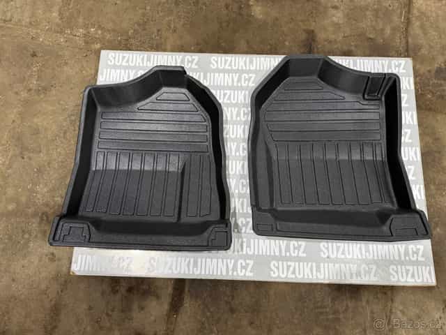 Suzuki Jimny , Samurai - gumové koberce, vaničky