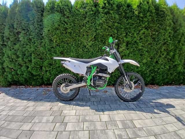 Motokros VVMX 250