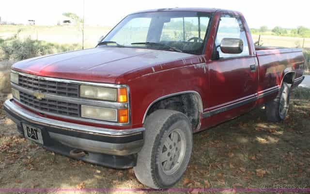 DOBRÝ DEN NEMÁTE NĚKDO CZ DOKLADY NA CHEVY SILVERADO?