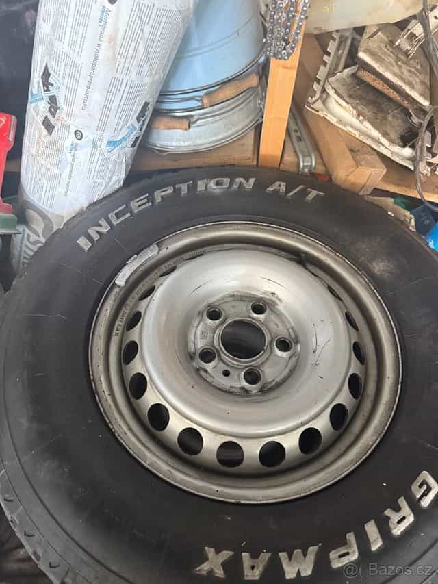 Kola Amarok Transportér