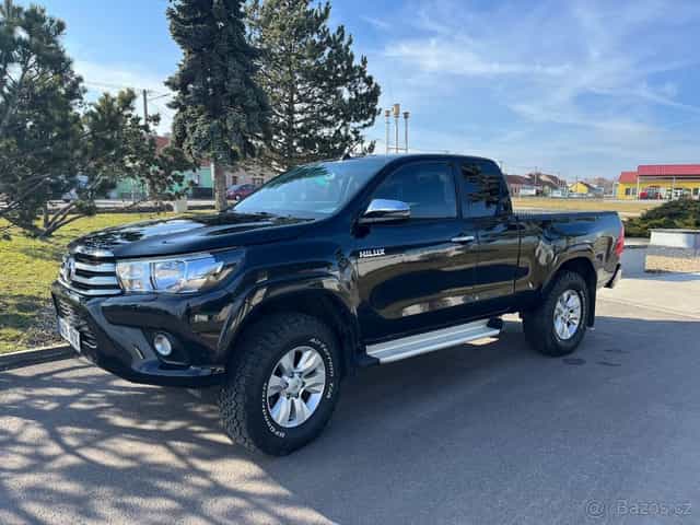 Toyota HILUX 2,4D 4x4, 110kw, r.v1/2018, 149 000 km, TZ 3,2t