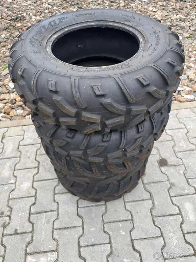 Pneu Dunlop 25x10-12, 25x8-12