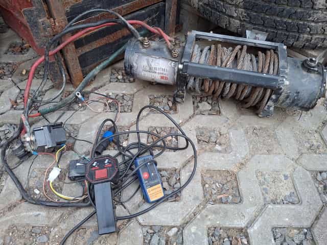 Navijak na auto 13500lb