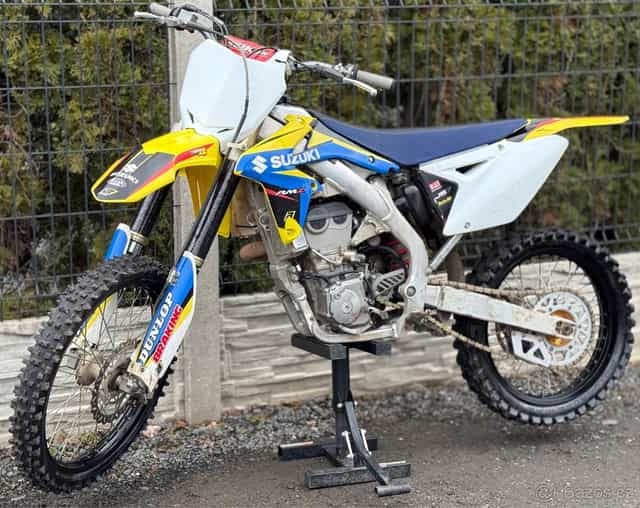 SUZUKI RM-Z 450 2011