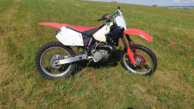 Honda cr 250 r