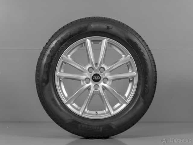 Zimní sada Land Rover R19 235/65/19 5x120 TPMS nejetá(1504T)