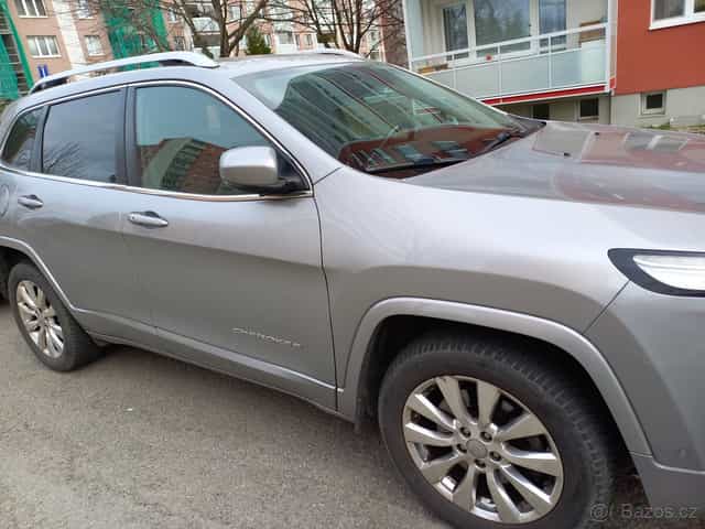 JEEP  CHEROKEE