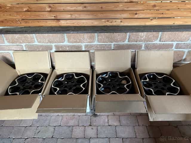 alu disky Jeep Gladiator a Wrangler r17