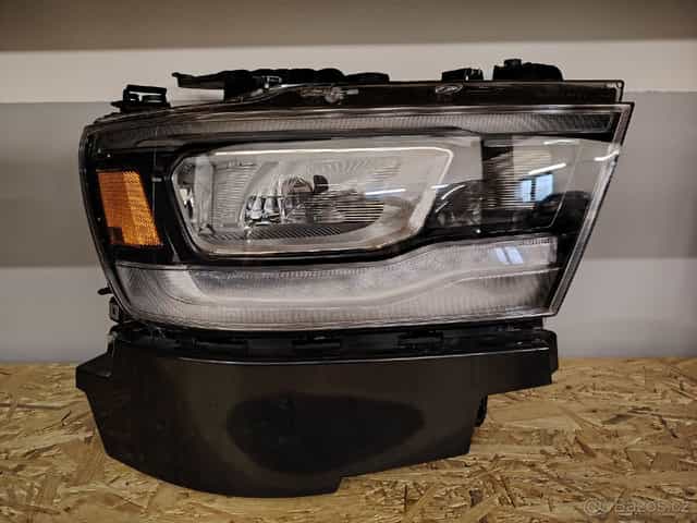 P. Světlo RAM 1500DT