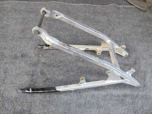 Prodám podsedlovku Suzuki Rm125