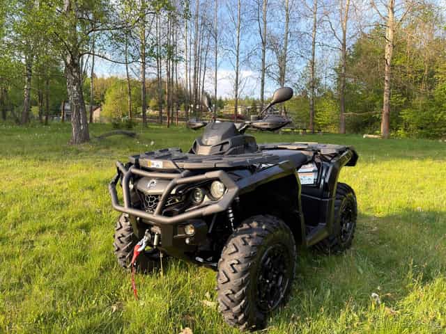 CAN AM OUTLANDER 1000 XTP TRIPLE BLACK