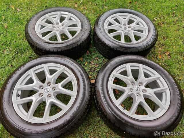 Zimní sada Volvo XC60 r18 5x108 Dunlop 235/60/18 8mm 2021
