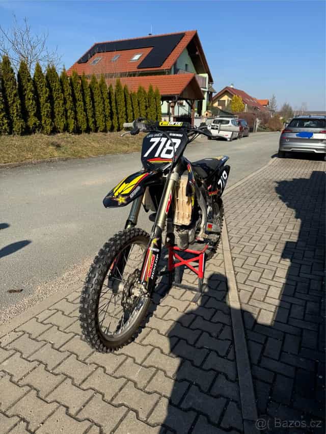 Suzuki RMZ 250 r.v. 2016