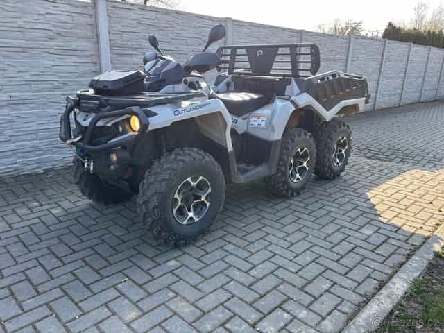 Can-am Outlander 1000 6x6