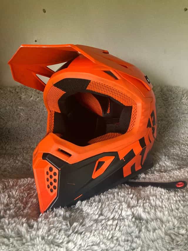 Motocross mx helma Raven