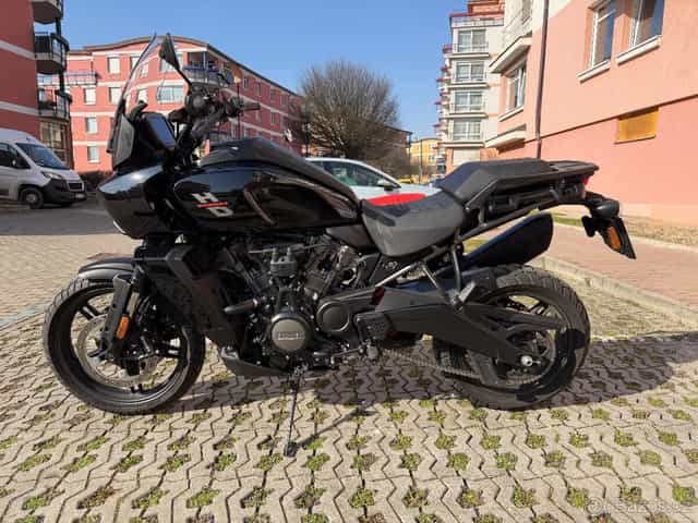 HD Pan America 1250 I.majitel ČR jako nova